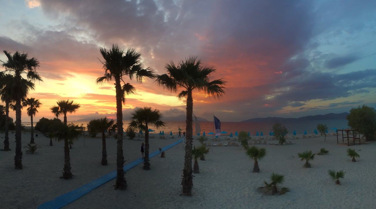 Strand Atlantica Marmari Beach