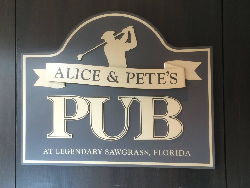 Eingang zu Alice & Pete's Pub Hotel Sawgrass Marriott Resort & Spa