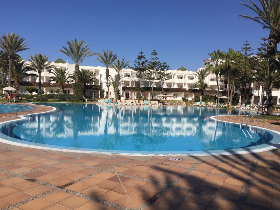 Pool Iberostar Waves Founty Beach