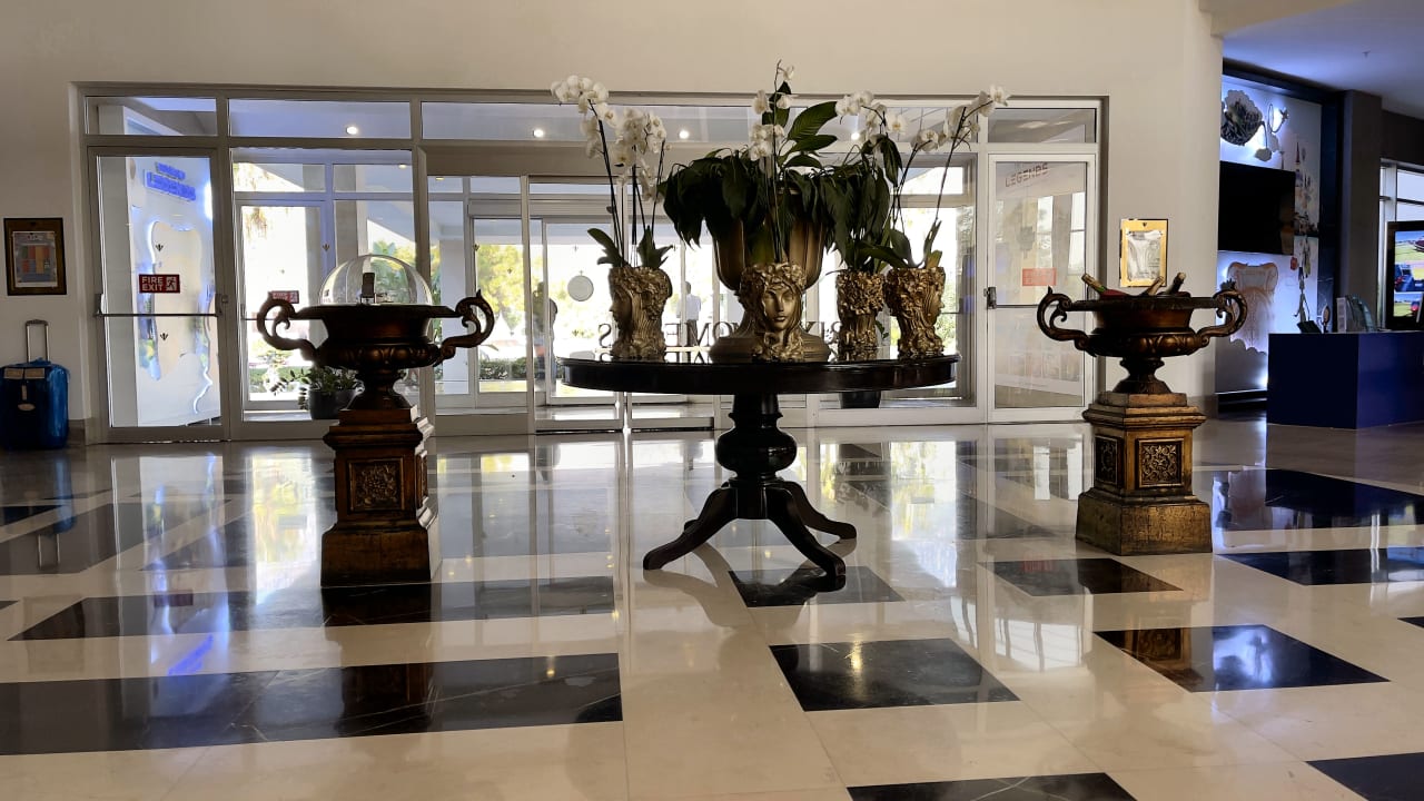 Lobby TUI MAGIC LIFE Beldibi +16