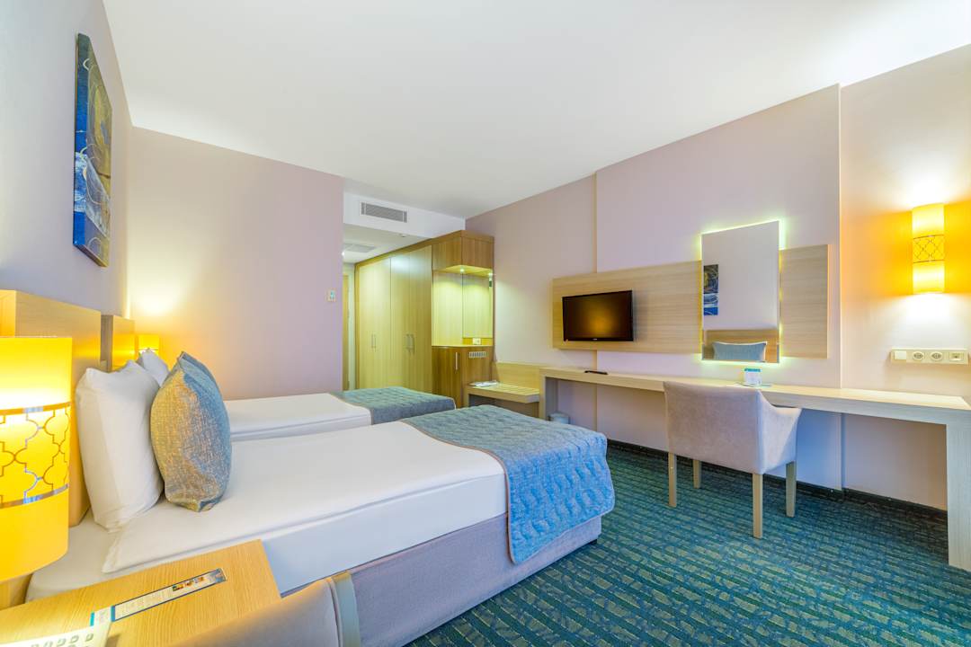 Zimmer Justiniano Park Conti