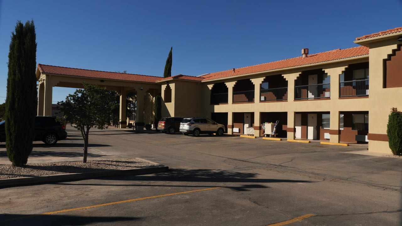 Außenansicht Hotel Days Inn Carlsbad