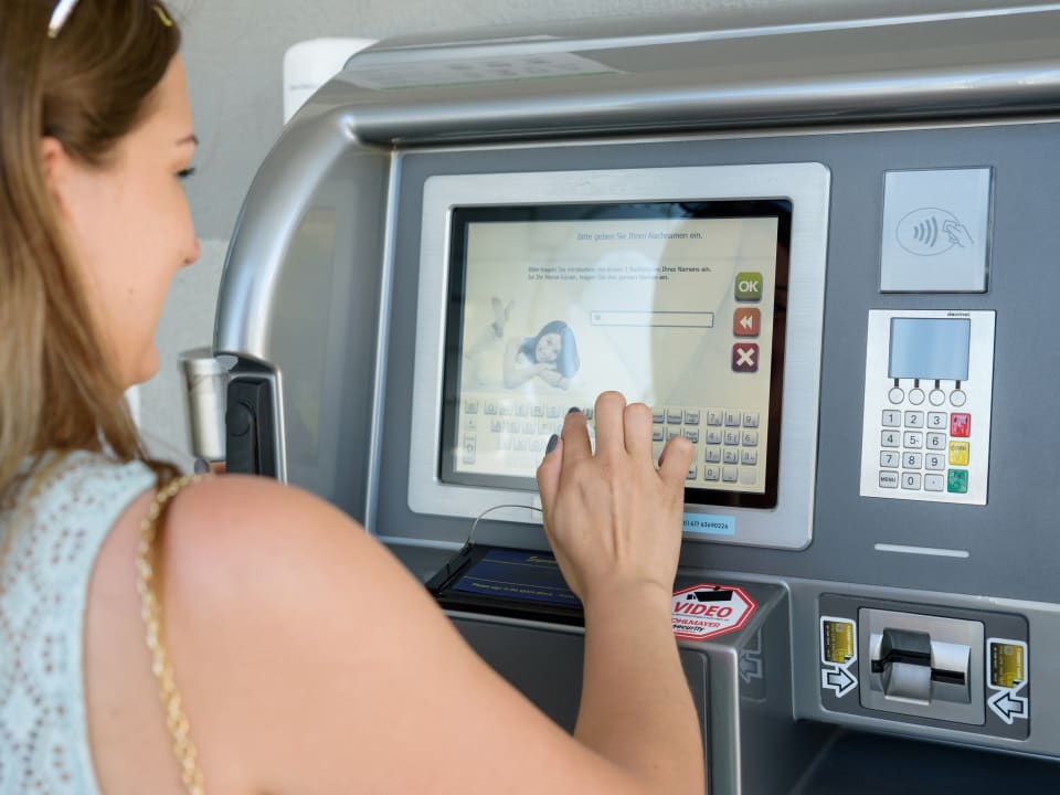 Sonstiges Hotel 24 Checkin Velden