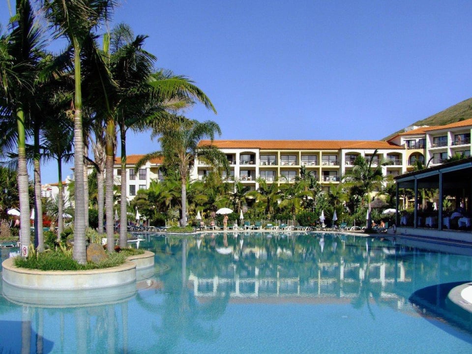 Der Poolbereich vom Hotel Hotel Porto Mare - PortoBay