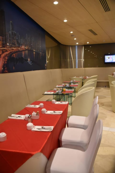 Bar / Frühstücksrestaurant TRYP Panama Centro Hotel