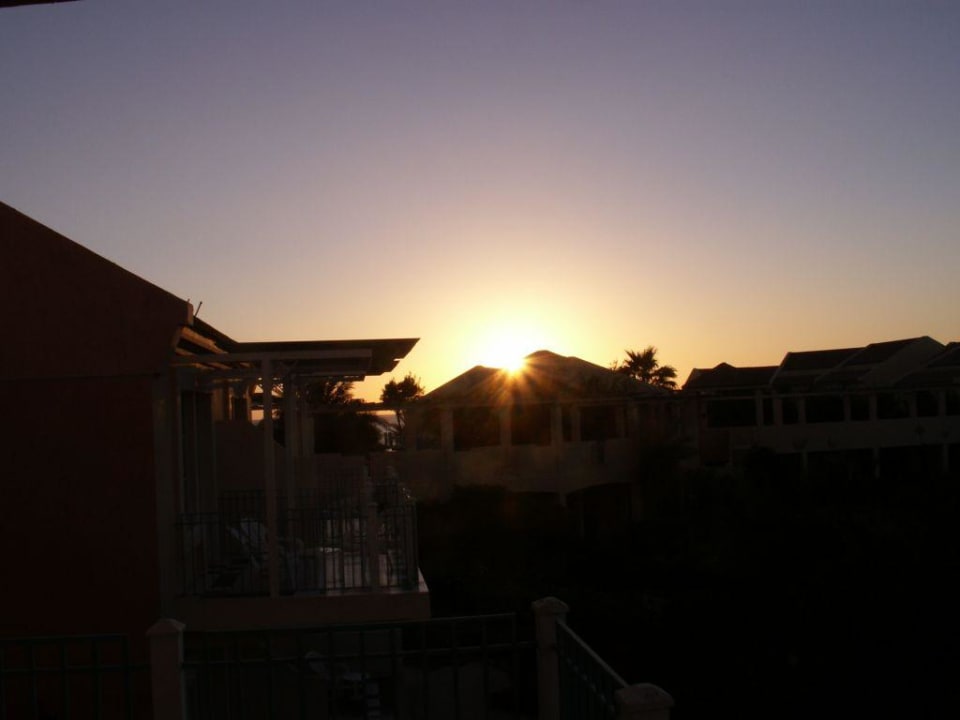 Sonnenaufgang Mövenpick Resort & Spa El Gouna