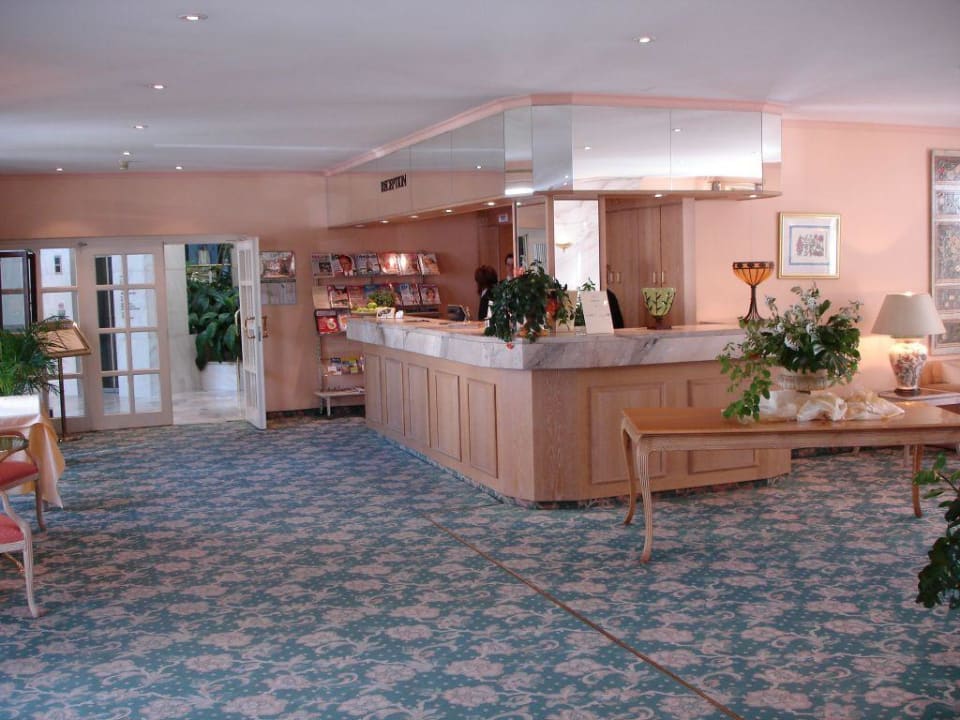 Die Lobby und Rezeption Hotel SchreiberHof