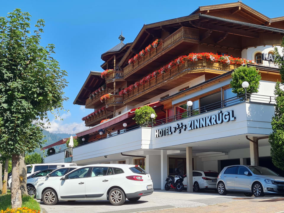 Außenansicht Hotel Zinnkrügl