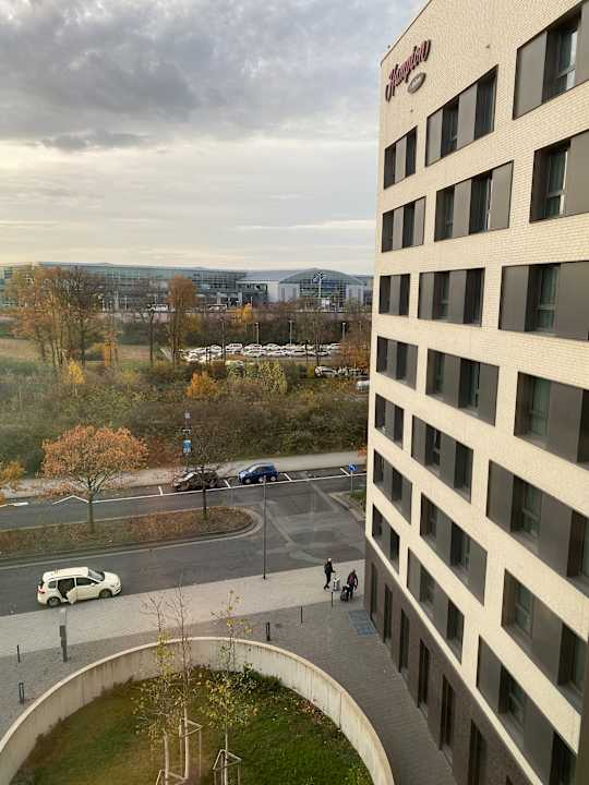 Ausblick Hampton By Hilton Frankfurt Airport