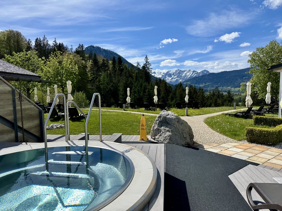 Sport & Freizeit Alm- & Wellnesshotel Alpenhof