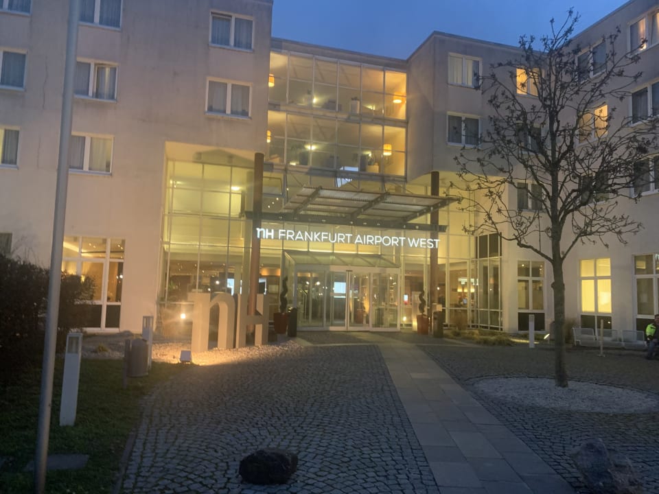 Außenansicht NH Frankfurt Airport West