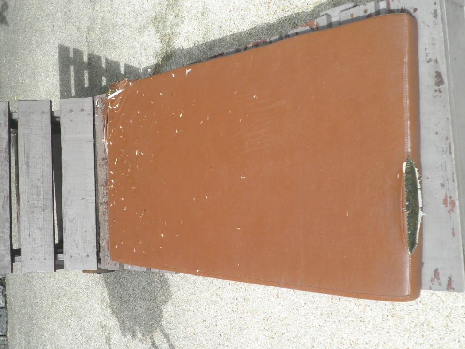 Alte Liegen Pattaya Garden Resort