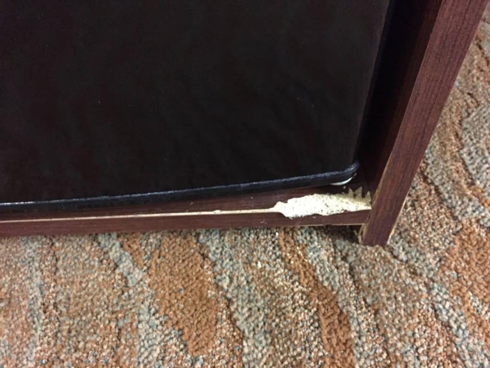 Schrank Ramada Tampa Airport Westshore