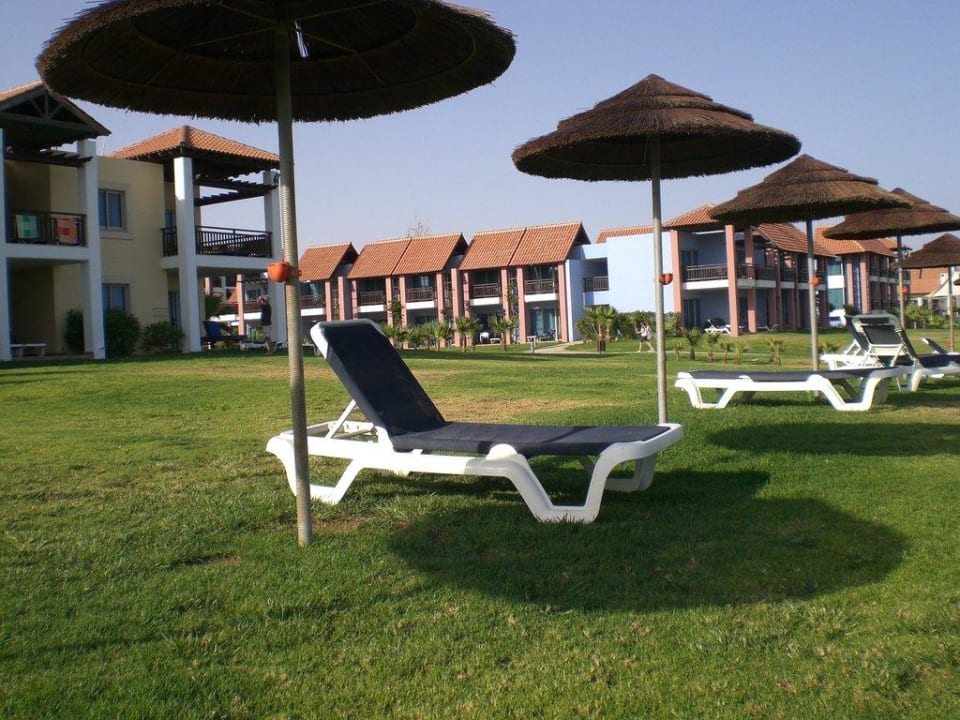 Ruhebereich oberhalb des Strandes ROBINSON CYPRUS