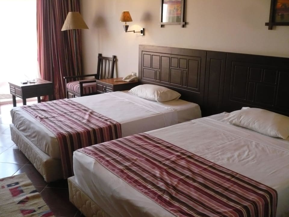 Zimmer bei der Ankunft Laguna Beach Marsa Resort