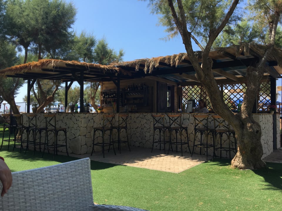 Gastro Anissa Beach & Village