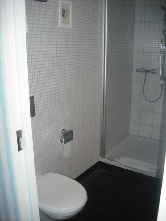 Bad - Dusche & Toilette Leopold Hotel Ostend