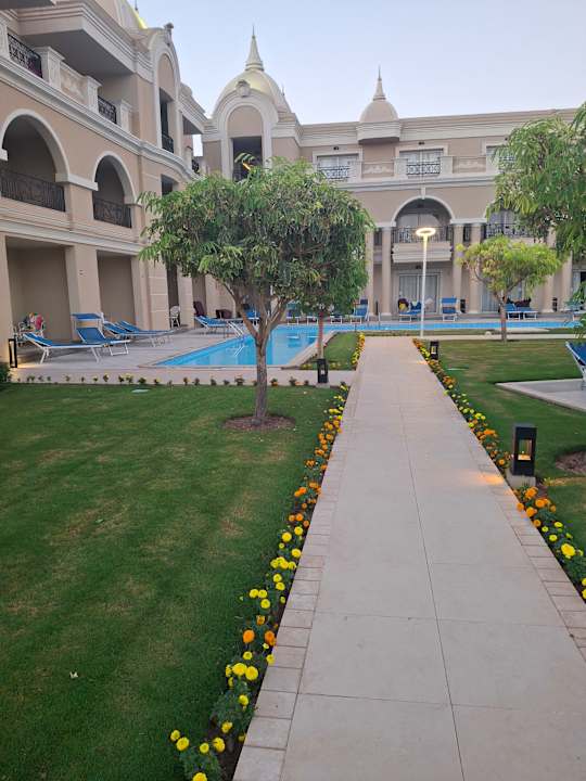 Gartenanlage Titanic Royal