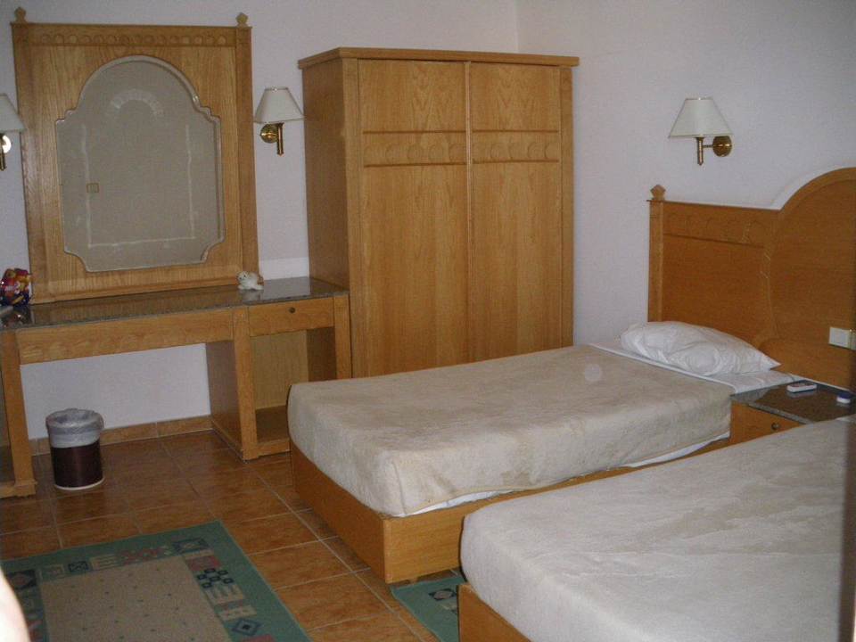 Zimmer der Kinder (420C) Pensée Royal Garden Beach Resort