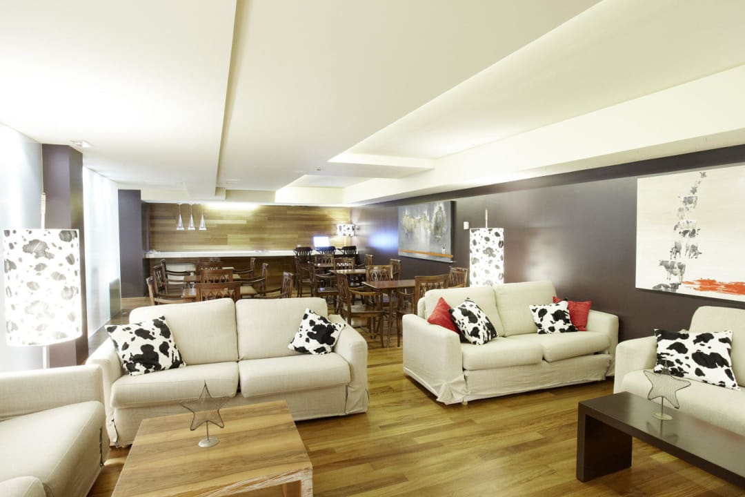 Sala de TV Hotel Mu