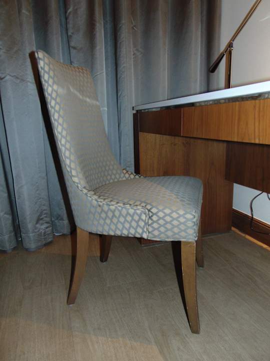 Zimmer Crowne Plaza Nairobi Airport