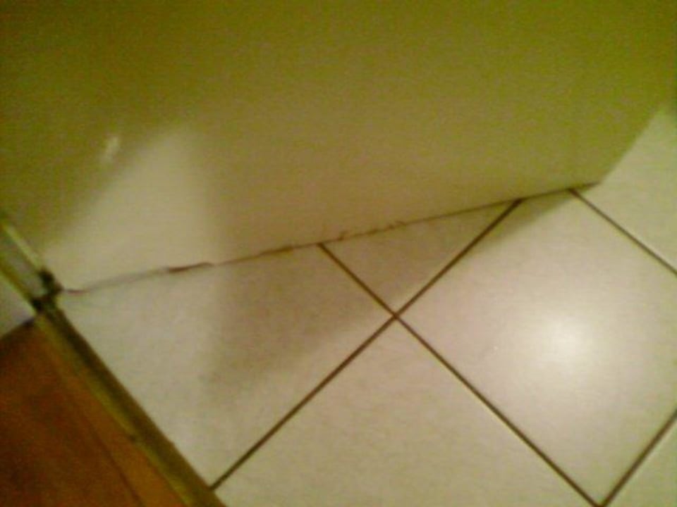 Badtür zu groß Hotel Ahl Meerkatzen