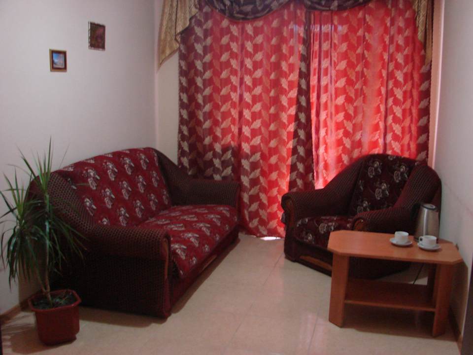 2 комнатный номер, гостинная Dom Gaybullo Guest House