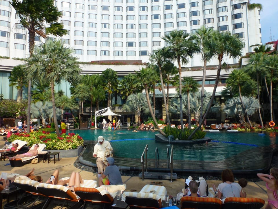 Hotelpool Shangri-La Hotel, Bangkok