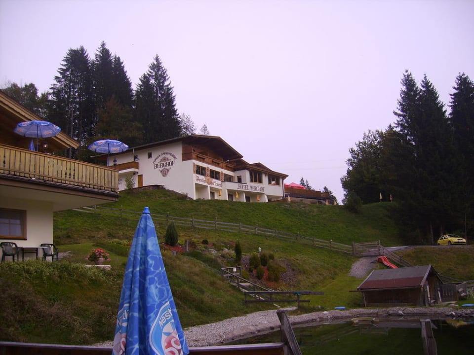 Blick vom Spielplatz Hotel Berghof