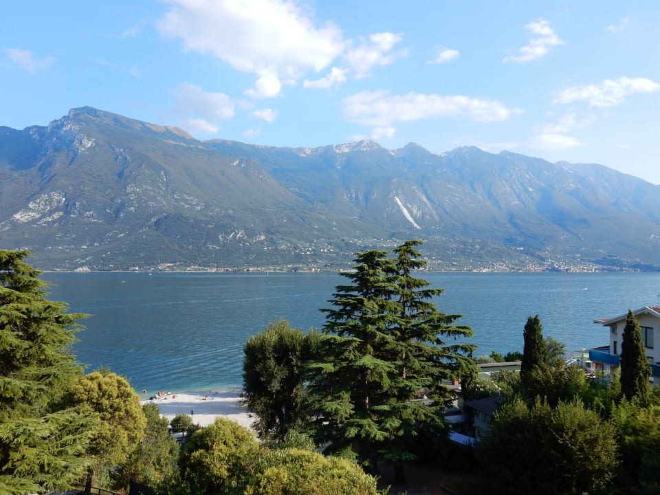 Blick von unserem Balkon Hotel Sogno del Benaco