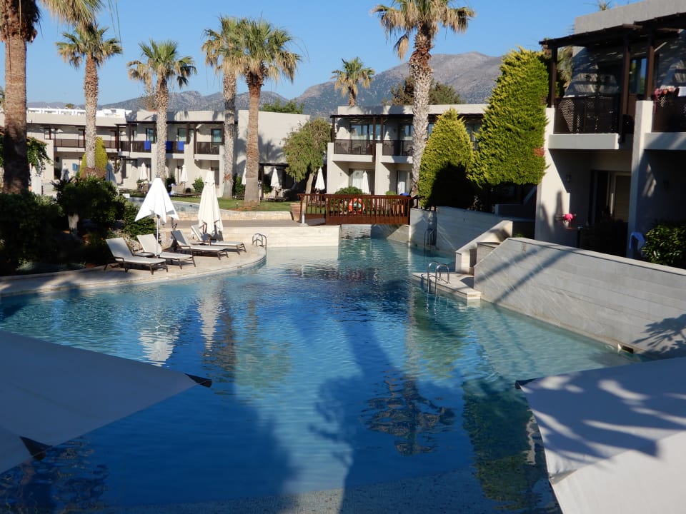 Pool Phãea Cretan Malia