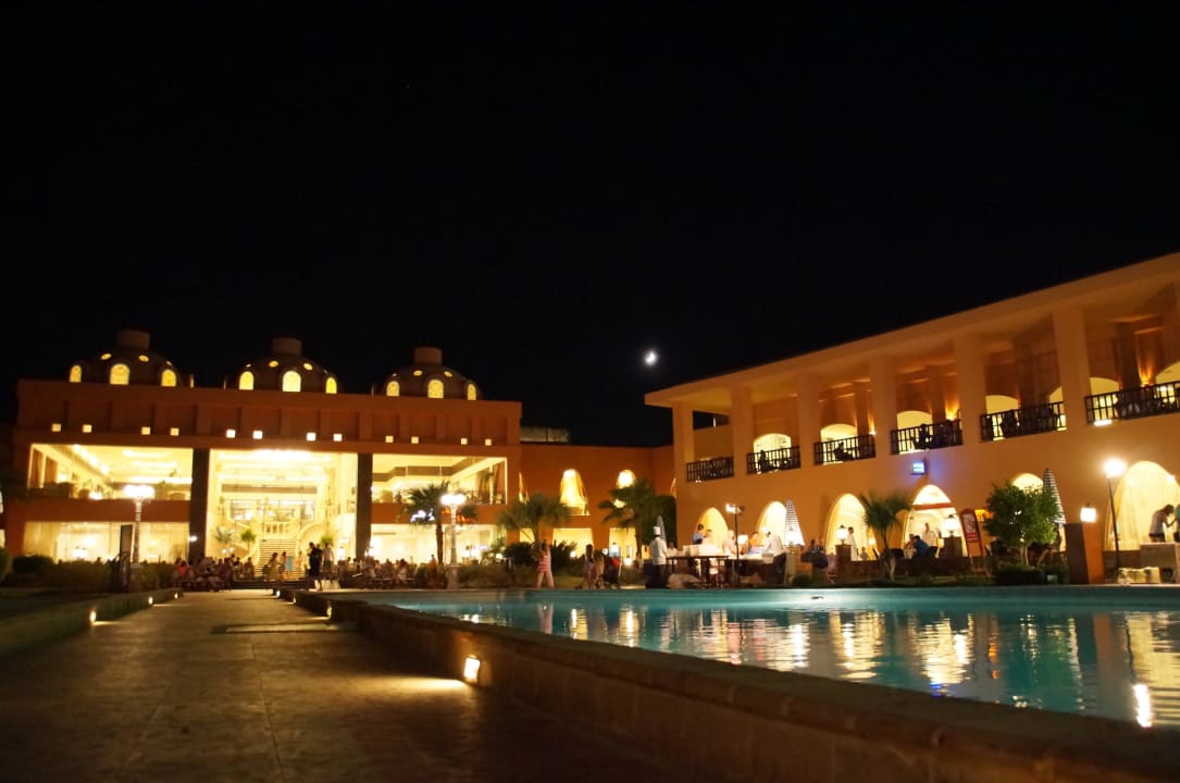 Traumhaft Titanic Beach Spa & Aqua Park