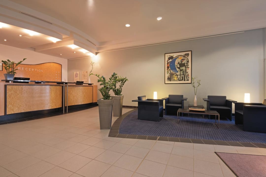 Lobby rugs HOTEL Augsburg City