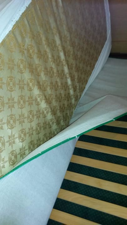 Dünne Alt-Matratzen Hotel Martha