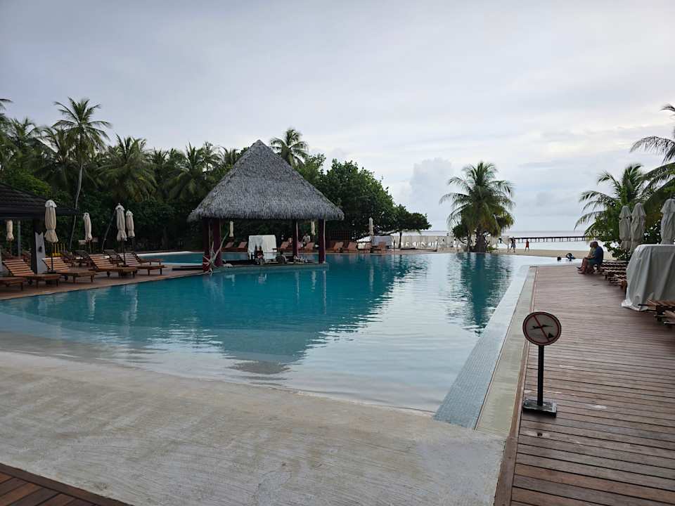 Pool Adaaran Select Meedhupparu Island Resort - Premium All Inclusive