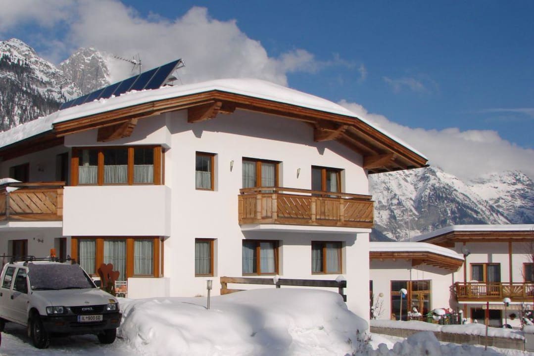Ferienwohnung in der zweiten Etage des Hauses Alpineas Appartement