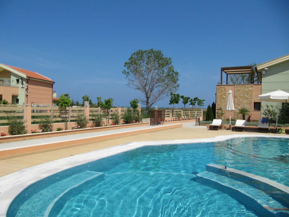 Zweiter Pool vor unserem Zimmer (605) Alexandra Golden Boutique - Adults only