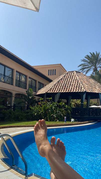 Pool Secrets Bahia Real Resort & SPA
