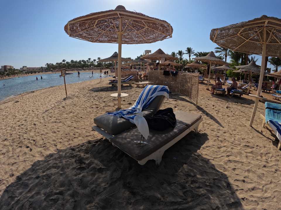 Strand Brayka Bay Resort