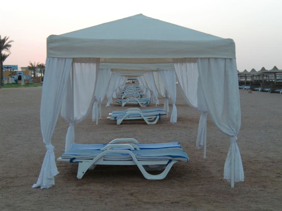 Sonnenliegen Stella Beach Resort & Spa Makadi Bay