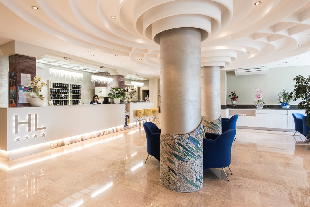Lobby Hotel Losanna