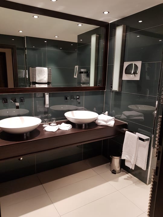 Zimmer Leoso Hotel Leverkusen