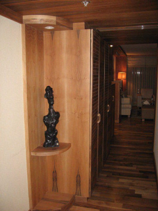 Skulptur im Zimmer Gloria Serenity Resort