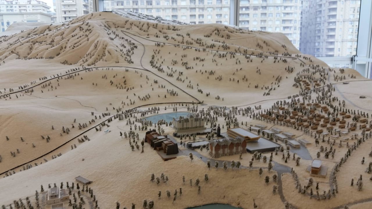 Hotelanlage als Model Park Chalet Hotel