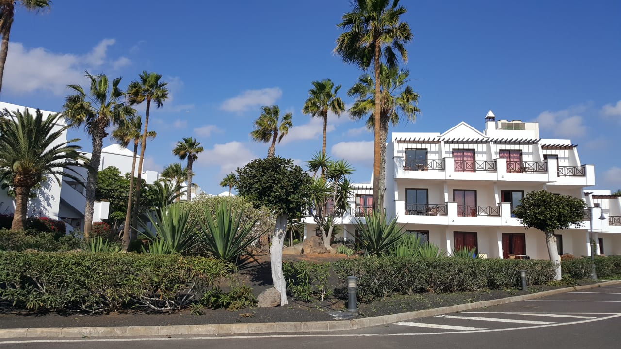 Außenansicht allsun App.-Hotel Albatros