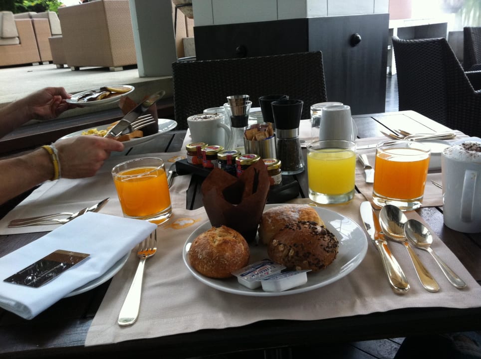 Frühstück Millennium Hilton Bangkok