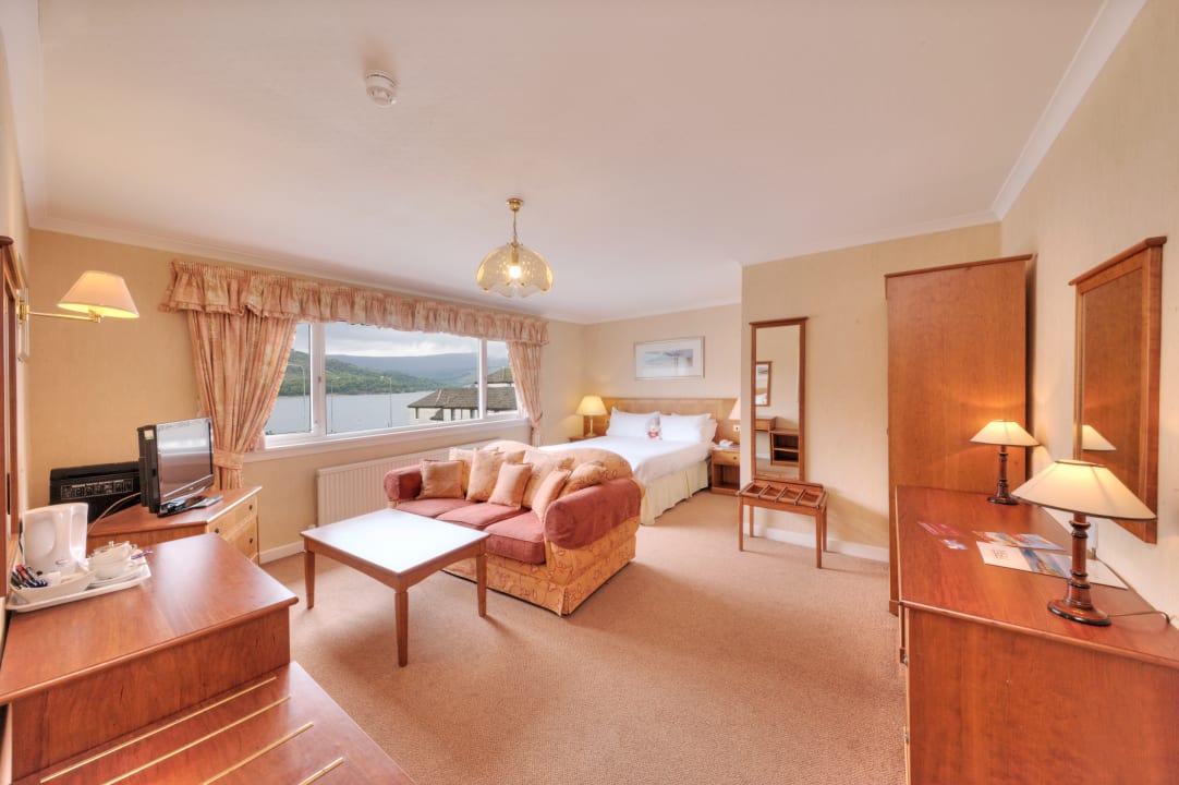 Zimmer Muthu Fort William Hotel