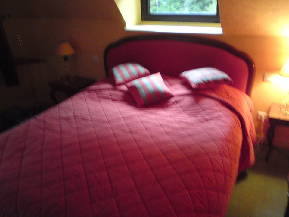 Doppelbett Hostellerie St Barnabé