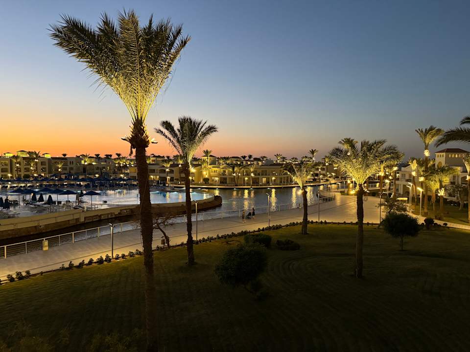 Gartenanlage Pickalbatros Dana Beach Resort - Hurghada