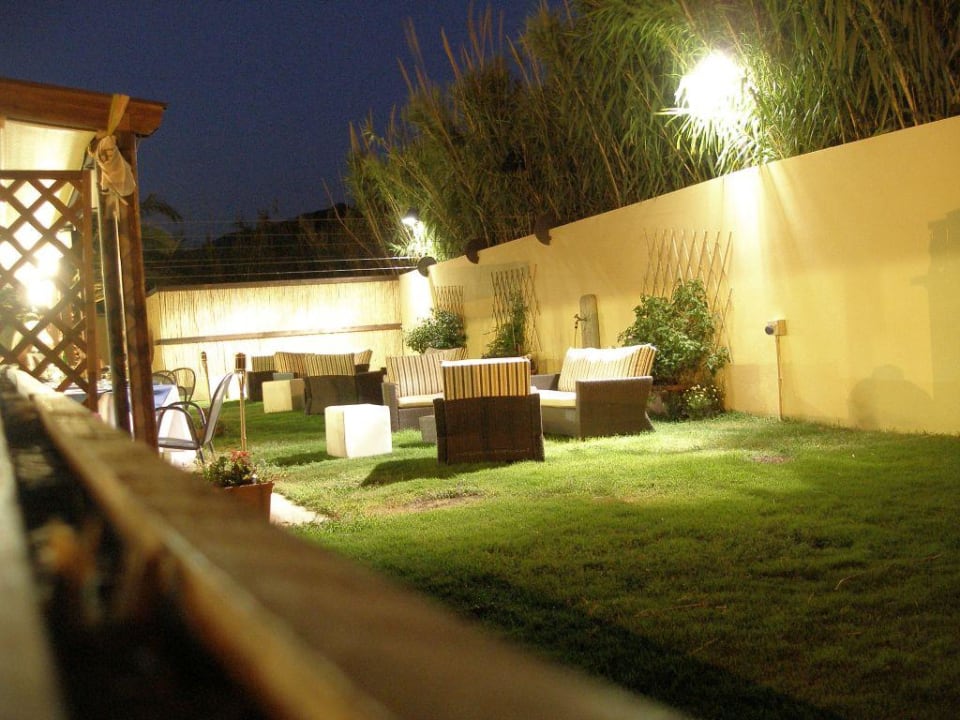 Garden Albergo Via del Mare